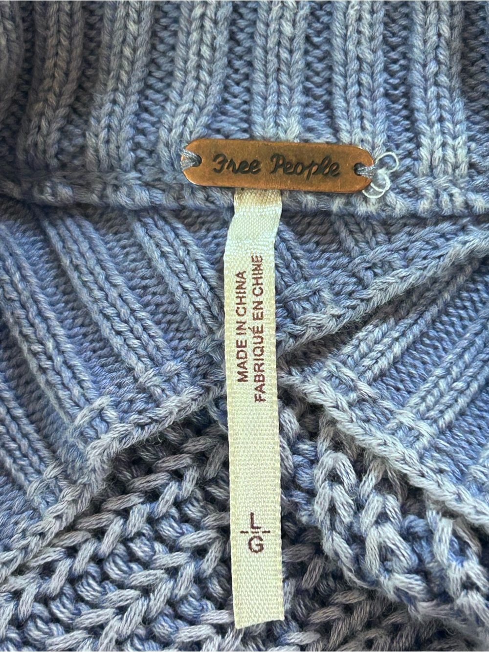Cold-Shoulder Ribbed Knit Sweater - Light Blue - Picture 3 of 8